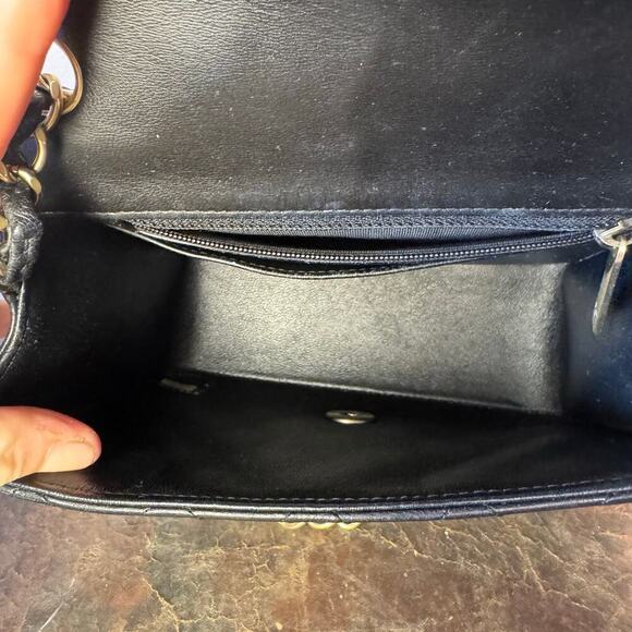 Chanel Black Lambskin Square Mini Flap GHW Authentic CoA - Picture 2 of 11